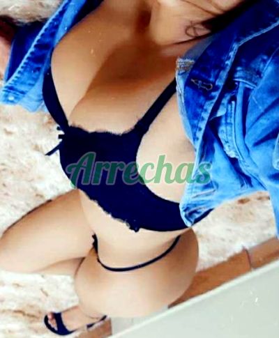 Scarleth, dama de compañía en La Paz