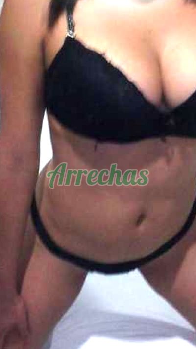 Angie, dama de compañía en La Paz