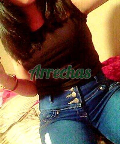Andrea, dama de compañía en La Paz