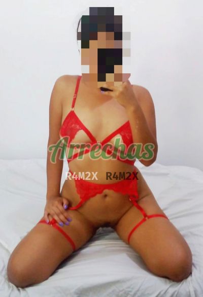 Karlita, Escort en Santa Cruz