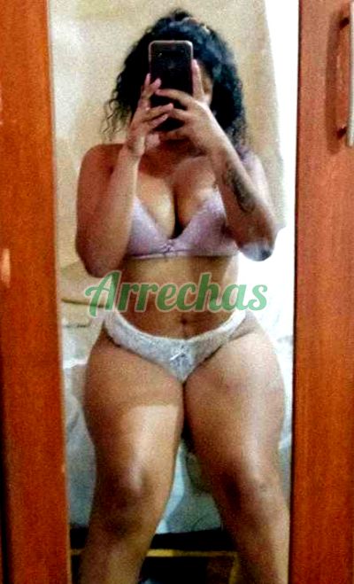 Melissa, dama de compañía en Santa Cruz