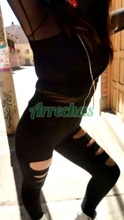 Wendy, dama de compañía en El Alto