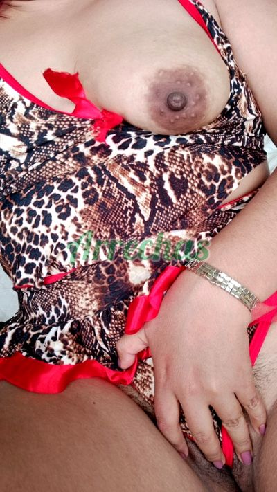 Alexandra, Dama de compañía en La Paz