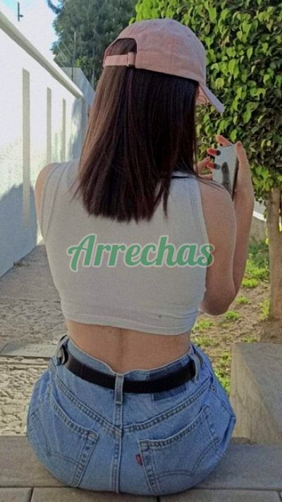 Ariana, dama de compañía en Cochabamba