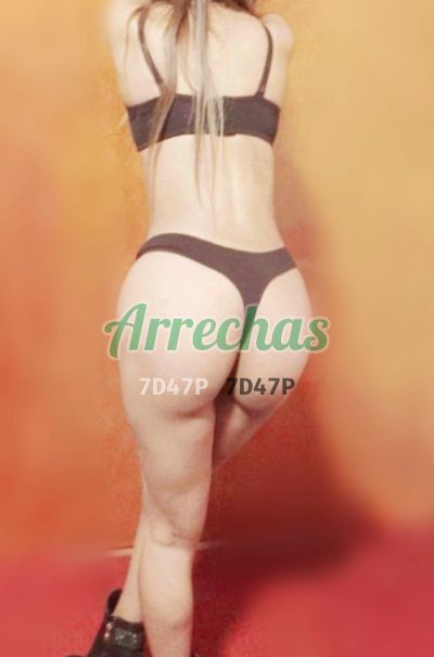 Saroli, escort en La Paz