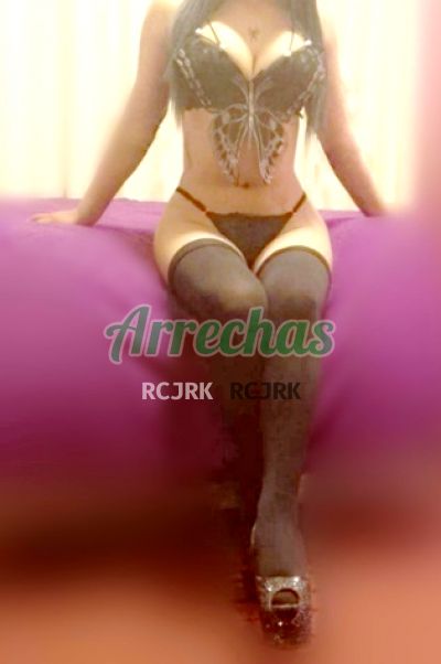 Victoria, dama de compañía en La Paz