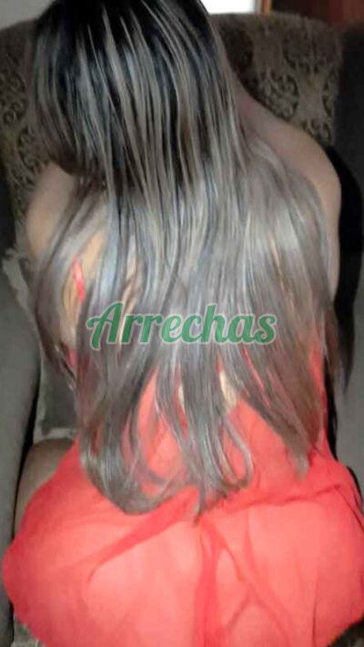Lorena, puta en Cochabamba