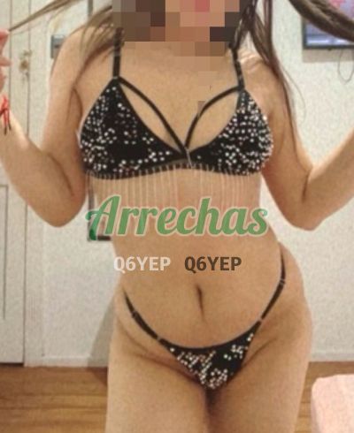 Daniela, dama de compañía en Sucre