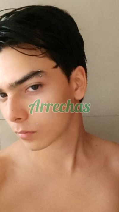 Alejandro 78187410, Hombre en Santa Cruz