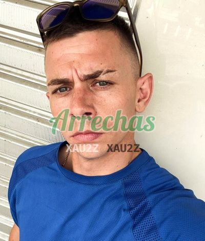 LIONEL, hombre en Santa Cruz