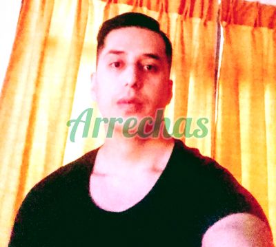 Jhoss 73379531, hombre en Santa Cruz
