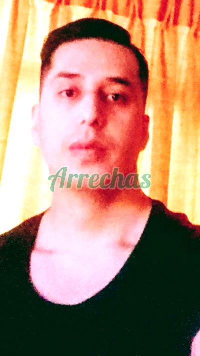 Jhoss 73379531, hombre en Santa Cruz