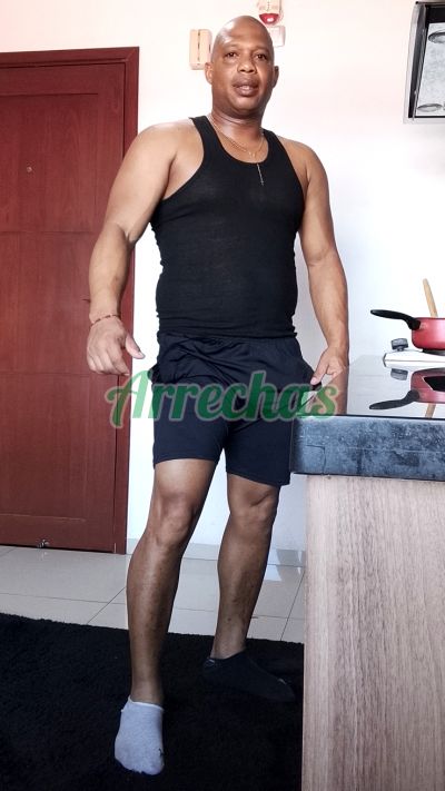 Moreno 63808659, hombre en Santa Cruz